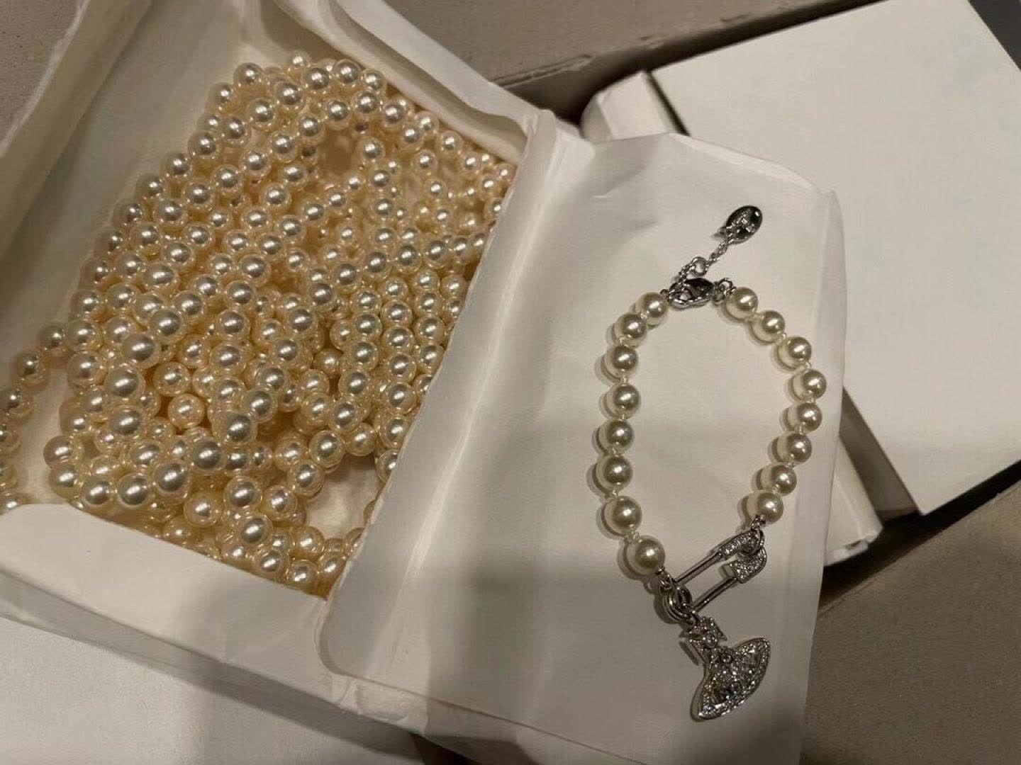 Vivienne Westwood Pearl Bracelet with Orb Charm